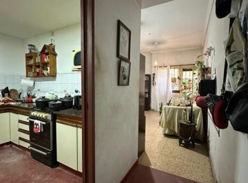 Departamento · 65m² · 3 Ambientes · Departamento en Venta en Lomas de Zamora, G. B. a. Zona Sur, Argentina