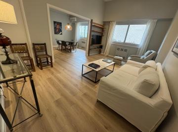 Departamento de 3 ambientes, Recoleta · 3 Ambientes de Categoría, Amueblado con Diseño, Amplio, Luminoso y Silencioso