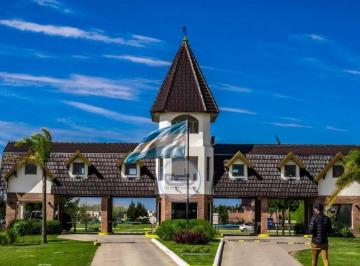 Terreno · 611m² · Venta Lote Al Agua 686 m² Hipico Principado Ciudad Nautica Canning