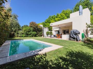 Casa · 87m² · 3 Ambientes · 2 Cocheras · Venta | Permuta - Casa - 2 Dorm. - Cochera Doble y Pileta - Sol Paraná, Pueblo Esther.