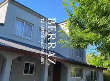 Casa · 310m² · 5 Ambientes · Casa Venta 4 Dorm. Barrio Los Sauces Lote de 800 m² Pilar