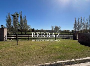 Campo · 1m² · Alquiler Casa y Boxes Temporada de Polo 2025 Club Caspian Polo Pilar