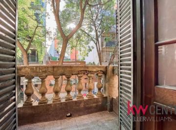 PH · 79m² · 4 Ambientes · PH en Flores