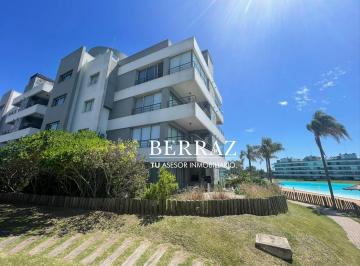 Departamento · 99m² · 4 Ambientes · 1 Cochera · Departamento Venta 3 Dorm. Barrio Lagoon 99 m² Pilar