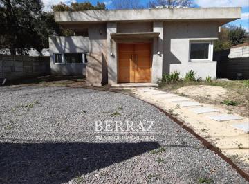 Casa · 125m² · 4 Ambientes · 5 Cocheras · Casa Venta 4 Ambientes en Manuel Alberti Pilar Lote 892,5 m²