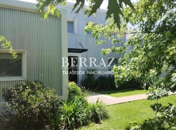 Casa · 239m² · 6 Ambientes · 1 Cochera · Casa en Venta en Estancias del Pilar, Pilar, G. B. a. Zona Norte