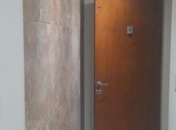 INGRESO · Depto Pb Amplio - Impecable. Zona Facultades