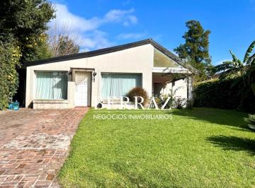 Casa · 173m² · 5 Ambientes · 4 Cocheras · Casa Venta 3 Dorm. Barrio Los Lagartos Cc Lote de 550 m² Pilar