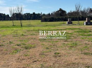Terreno · 640m² · Venta de Lotes Internos 640 m² en Los Cardos Pilar