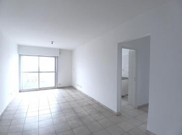 Departamento · 57m² · 3 Ambientes · 1 Cochera · Luminoso Departamento 3 Ambientes Piso Alto con Cochera Apto Crédito, Profesional, Commercial