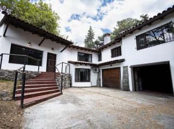 Casa de 8 ambientes, La Calera · Oportunidad Casa Zona Exclusiva - El Diquecito