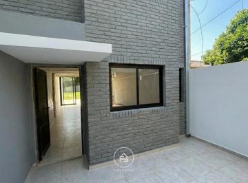 PH · 81m² · 4 Ambientes · 1 Cochera · PH en Manuel B Gonnet