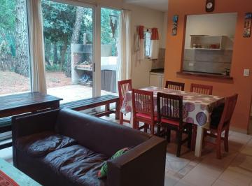 Casa · 115m² · 5 Ambientes · 2 Cocheras · Dos Cabañas en Venta en Mar Azul