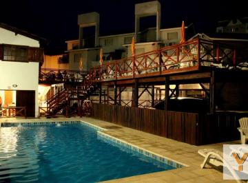 Hotel · 1500m² · 47 Ambientes · 30 Cocheras · Hotel en Venta - 40 Habitaciones - Cocheras - 2.200 m² - Villa Gesell