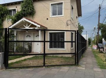 Casa · 60m² · 3 Ambientes · 1 Cochera · Alquiler Duplex 3 Ambientes - Hurlingham