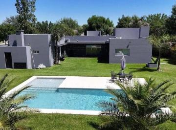 Casa de 5 ambientes, Exaltación de la Cruz · Casa en Venta - Barrio San Joaquín - Exaltación de La Cruz - Apto Crédito