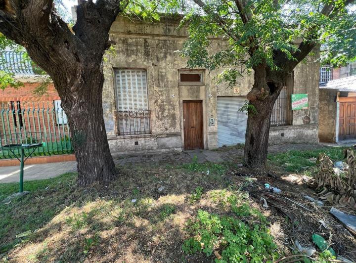 Terreno · 150m² · 2 Dormitorios