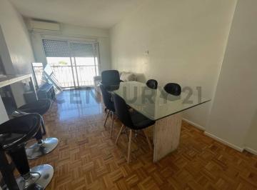 Departamento · 42m² · 2 Ambientes · 1 Cochera · Departamento en Venta, 2 Ambientes, con Cochera y Baulera, con Renta, en Parque Chacabuco