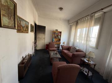 Departamento · 67m² · 4 Ambientes · Venta 4 Ambientes - Frente - a Reciclar Ideal Inversores - San Cristobal / Constitucion