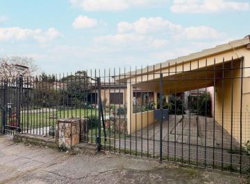 Casa · 265m² · 4 Ambientes · 2 Cocheras · Casa 5 Ambientes - Merlo Sur