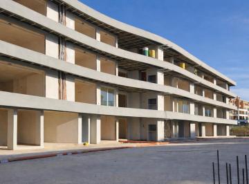 Departamento · 63m² · 2 Ambientes · 1 Cochera · Departamento en Venta, 2 Ambientes, Nordelta, Tigre. a m Centro Comercial, Torre Zafiro