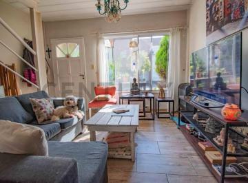 Casa · 63m² · 4 Ambientes · 1 Cochera · Venta Triplex en Barrio Pinar de Tigre