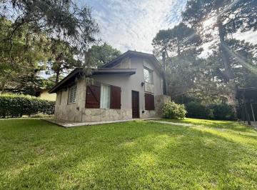 Casa · 90m² · 3 Ambientes · 66 - Junin Casi Urtubey
