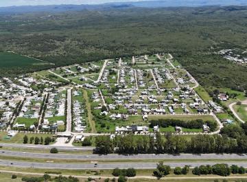 Terreno · 350m² · Lote Terreno en Venta Tejas 4 Cercano Al Ingreso / Guardia