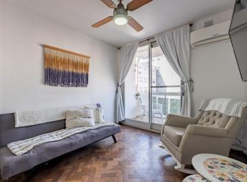 Departamento · 66m² · 5 Ambientes · Venta | Permuta - Departamento 3 Dorm. con Balcón Al Contrafrente - Martin, Rosario.
