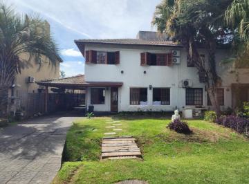 Casa · 170m² · 4 Ambientes · 3 Cocheras · Casa en Venta/permuta