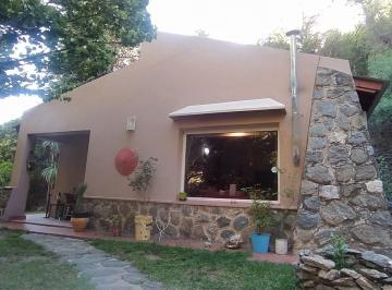Casa · 73m² · 3 Ambientes · 1 Cochera · Casa y Gran Lote - un Lugar Unico! en Venta en Rincon del Este, Villa de Merlo, San Luis