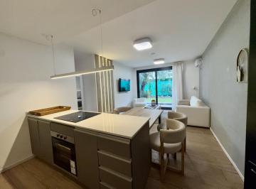 Departamento · 65m² · 3 Ambientes · 1 Cochera · Departamento en Venta - Planta Baja con Jardín en Remeros Brickell