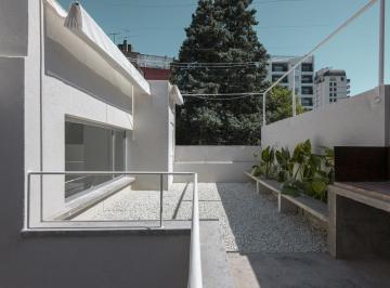 Casa · 102m² · 6 Ambientes · Casa de 3 Dorm. con Patio y Terraza en El Centro