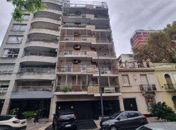 Departamento de 1 ambiente, Belgrano · Amplio 4 Ambientes + Dependencia con Cochera en Belgrano R. Apto Crédito!