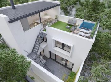 Casa · 144ha · 4 Ambientes · Venta Casa de Pasillo 3 Dorm. Quincho Pileta