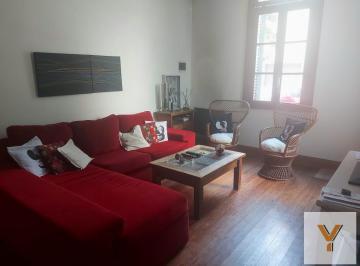 Casa · 120m² · 4 Ambientes · Casa en Venta - 3 Dorm. 2 Baños - 190 m² - Monte Castro, Floresta