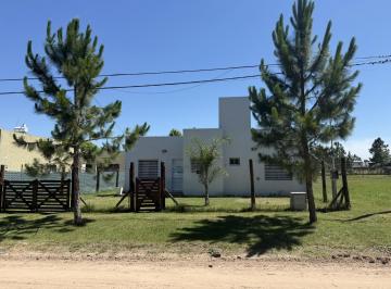 Casa · 65m² · 3 Ambientes · Casa a La Venta en Pueblo General Belgrano Gualeguaychu