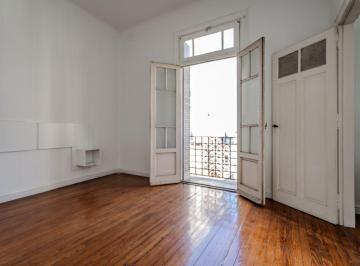 Departamento de 4 ambientes, Monserrat · Venta Semipiso 3 Amb C/dependencias. Monserrat. Apto Profesional