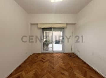 Departamento · 80m² · 3 Ambientes · 1 Cochera · Venta de Departamento de 3 Ambientes en Colegiales