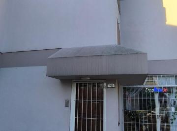 PH de 4 ambientes, Quilmes · Vende PH 4 Am, Bientes C/cochera. ezpeleta, Quilmes