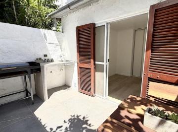 Departamento · 42m² · 2 Ambientes · Departamento 2 Ambientes Refaccionado con Patio en Planta Baja