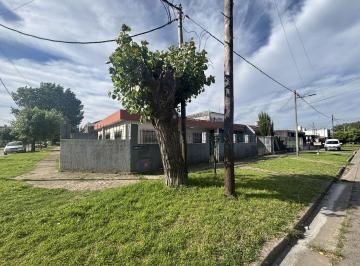 DEH-DEH-704_2 · Casa 3 Dorm. con Cochera en Venta