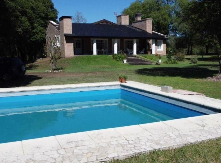 Casa · 484m² · 4 Ambientes · 2 Cocheras