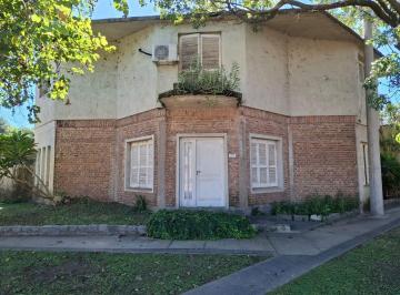 MIG-MIG-4989_2 · Casa 4 Dorm.. | Salta Al 2900
