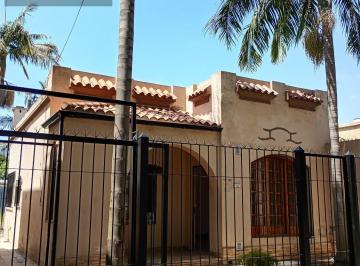 Casa · 220m² · 3 Ambientes · 1 Cochera · Casa 3 Ambientes Quilmes Oeste Reciclada