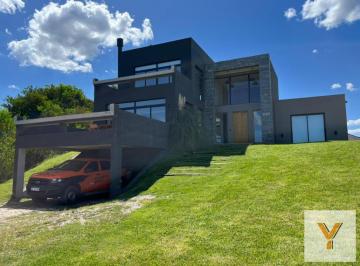 Casa · 181m² · 5 Ambientes · 1 Cochera · Casa en Venta - 4 Dorm. 3 Baños - Pinamar
