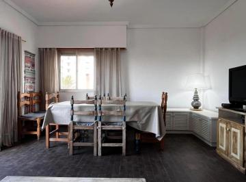 Departamento · 70m² · 4 Ambientes · 1 Cochera · Departamento en Venta - 3 Dorm. 2 Baños - Villa Gesell