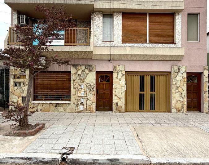 Casa · 166m² · 4 Ambientes · 1 Cochera