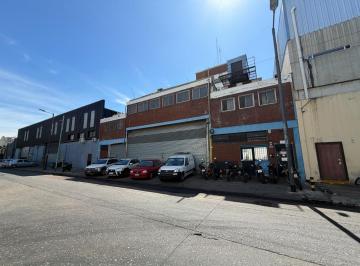 Depósito · 3850m² · Excelente Depósito en Venta Mixtura 3 Barracas