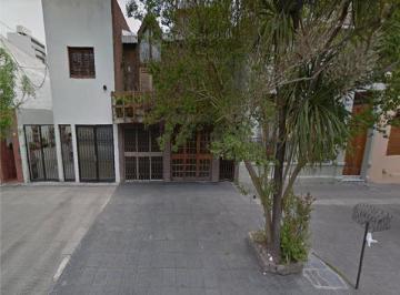 Casa · 120m² · 5 Ambientes · 1 Cochera · Terreno - La Plata